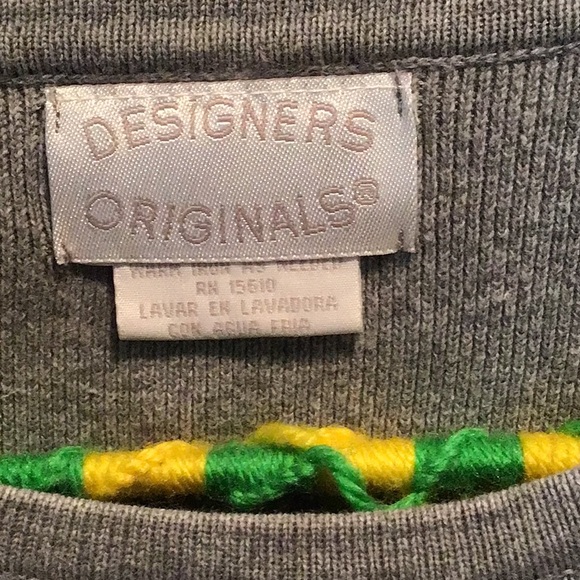 Designer Originals 2 Piece Coordinating Sweater Set Black/ Gray/White Medium - Picture 5 of 5